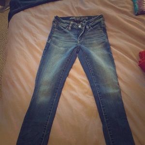 American Eagle crop jegging